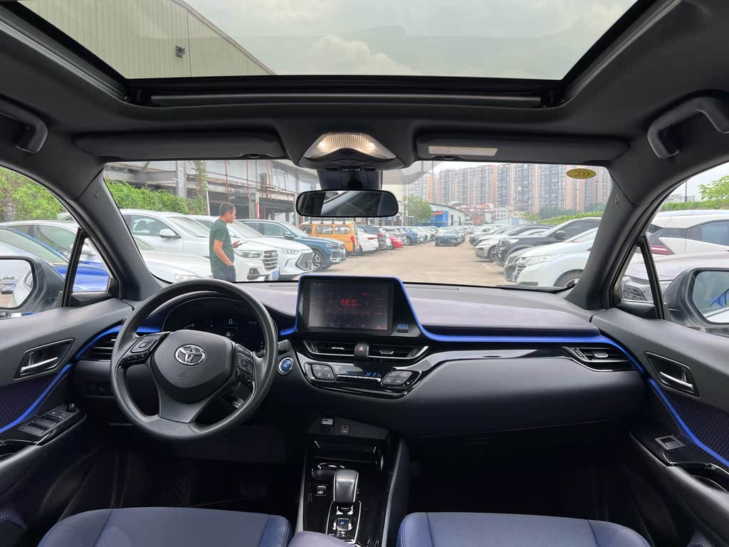 Toyota C-HR EV (2020) Luxury Panoramic Roof Version