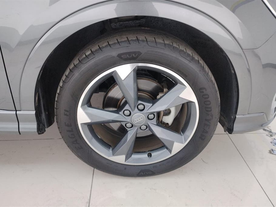 Audi Q3 35 TFSI Dynamic Edition 2020