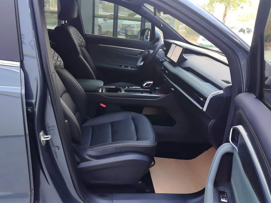 Geely Haoyue L 2023 2.0T DCT Premium