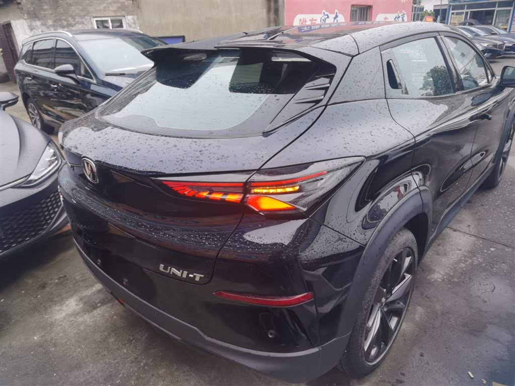 Changan UNI-T 1.5T (150 л.с.) 2020, комплектация "Престиж"