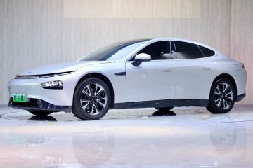 XPeng P7 480E (2021)