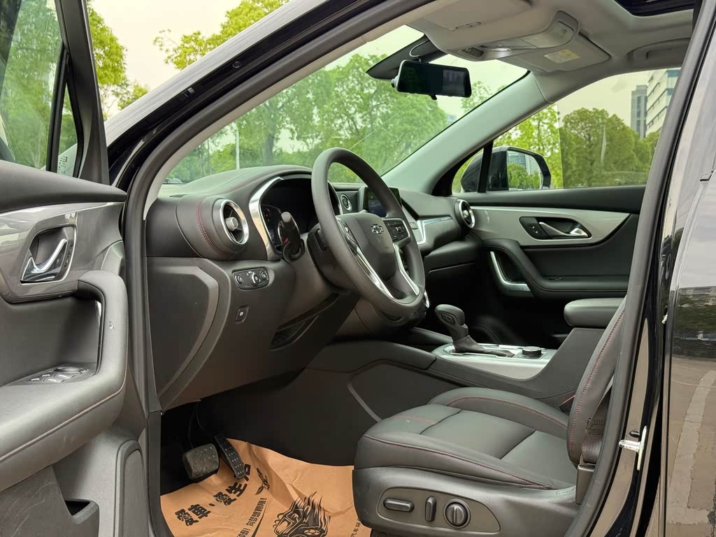 Chevrolet Blazer Redline 650T (5-местный) 2020