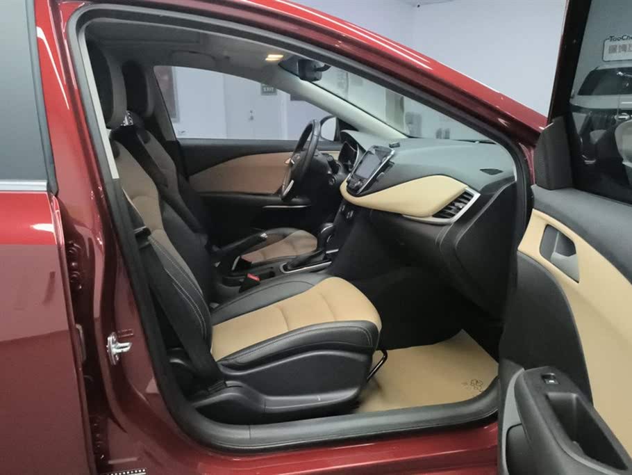 Chevrolet Cruze 2022 320 AT Enjoy Sunroof Version