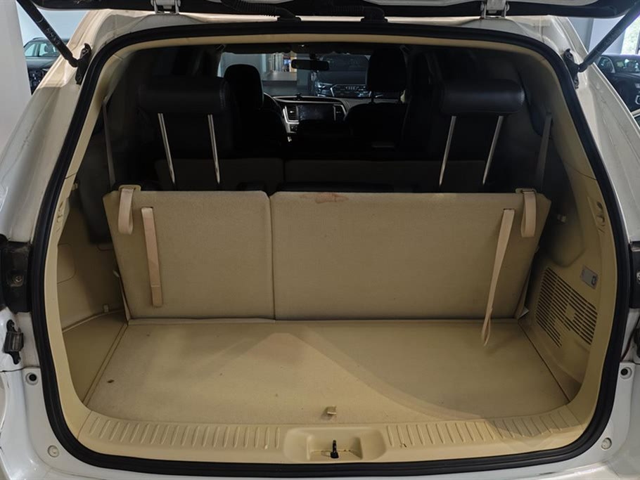 Toyota Highlander 2.0T 4WD Elite 7 мест 2021