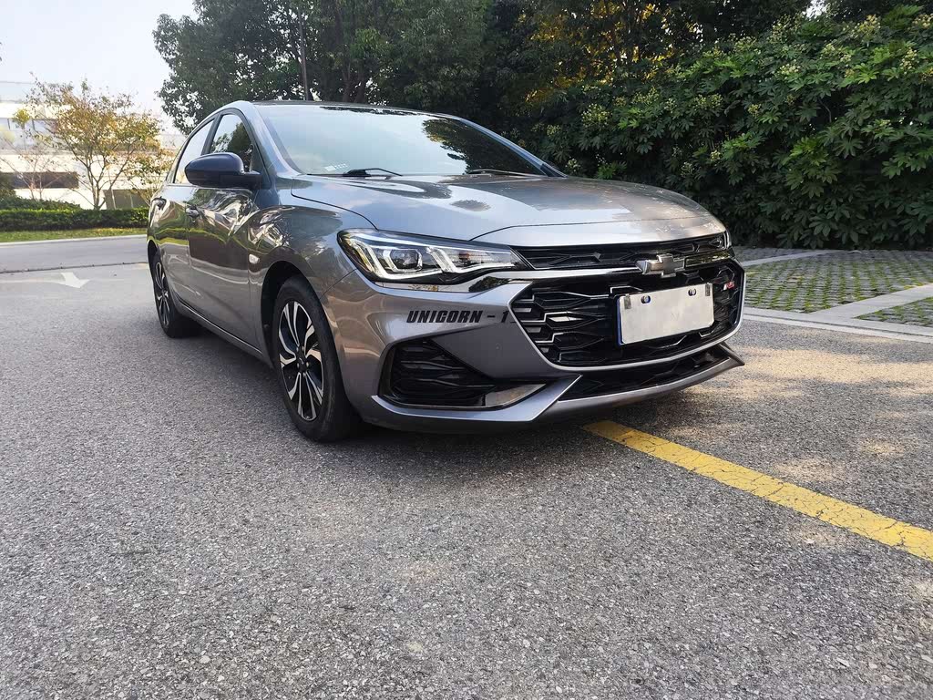 Cruze 2020 Mild Hybrid RS 330T AT Comfort