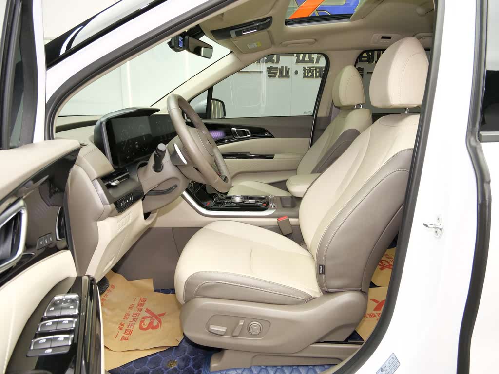 Kia Carnival 2021 2.0T Flagship