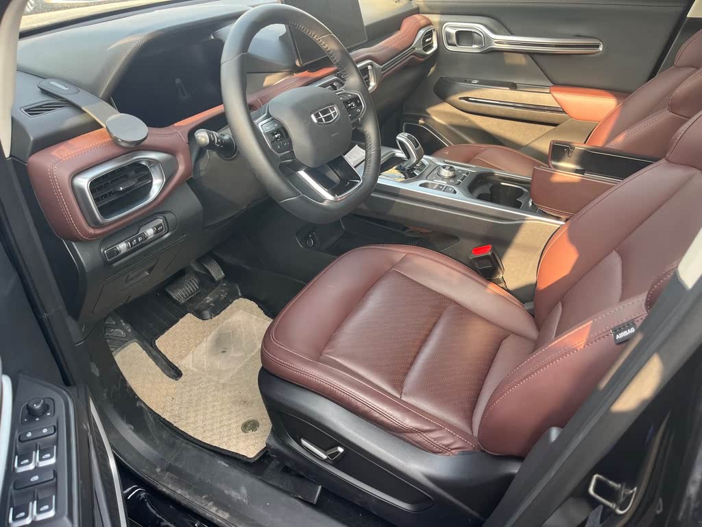 Geely HaoYue 2022 1.8TD AT Comfort 7-местный