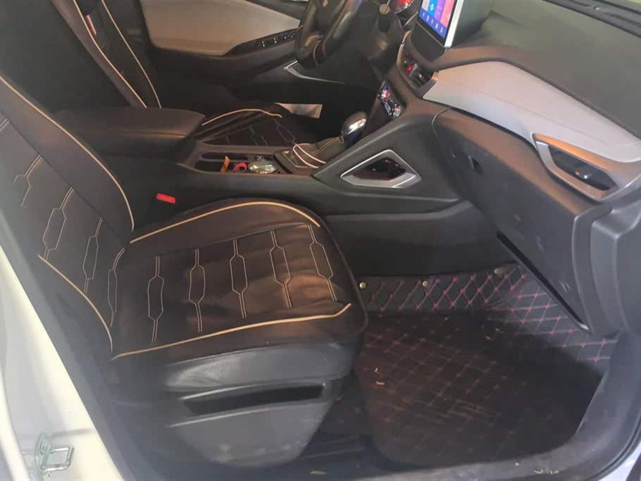 Orlando 2020 Mild Hybrid 530T Automatic Enjoy Edition (5+2)