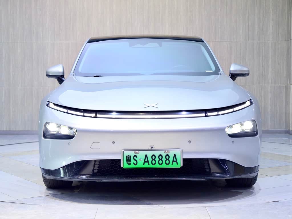 XPeng P7 480E (2021)