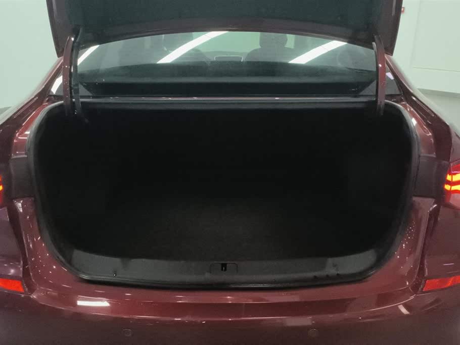 Chevrolet Cruze 2022 320 AT Enjoy Sunroof Version