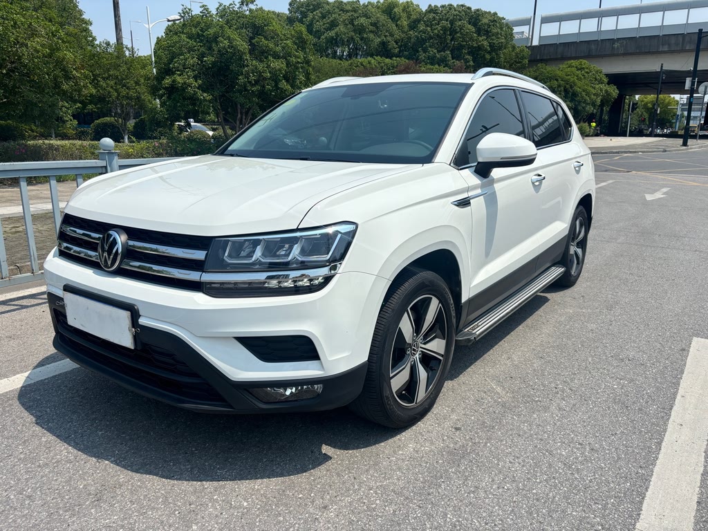 Volkswagen Tharu 2020 280TSI Comfort Edition (передний привод, China VI)