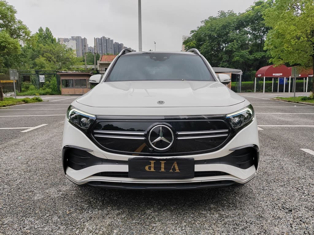 Mercedes-Benz EQB 350 4MATIC First Edition 2022