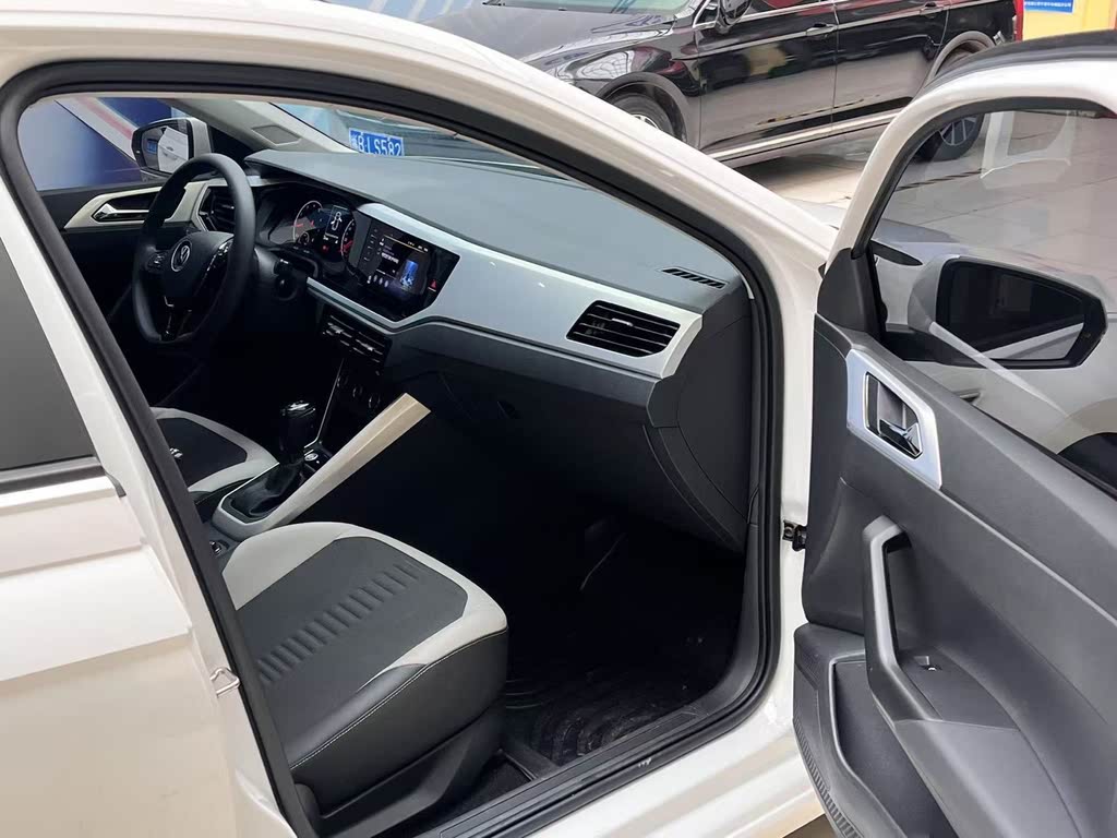 Polo Plus 1.5L AT Panoramic Enjoy Edition (2021)