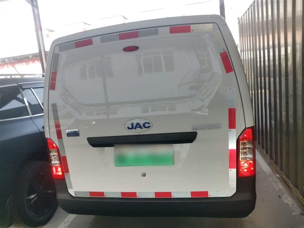Lomao M1 2023 (аккумулятор Guoxuan High-Tech 40.55kWh, комплектация Elite)