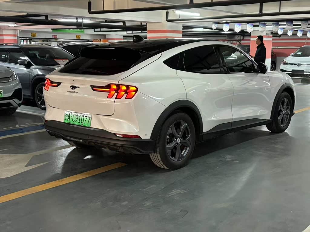 Ford Mustang Mach-E 2021 Standard Range RWD