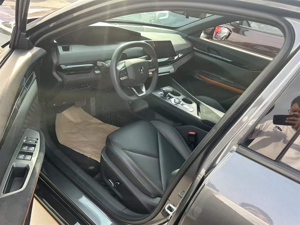 Changan UNI-V 1.5T Sport 2022
