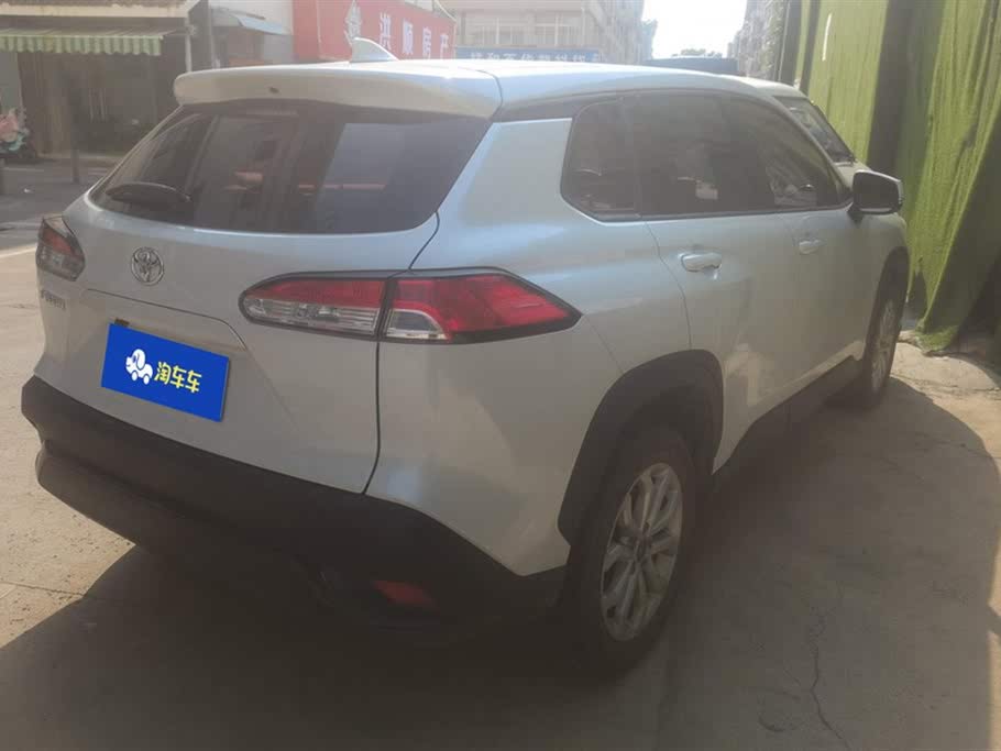 Toyota Frontlander 2022 2.0 CVT Leading Edition