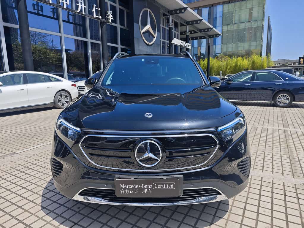 Mercedes-Benz EQB 260 (2023, рестайлинг)