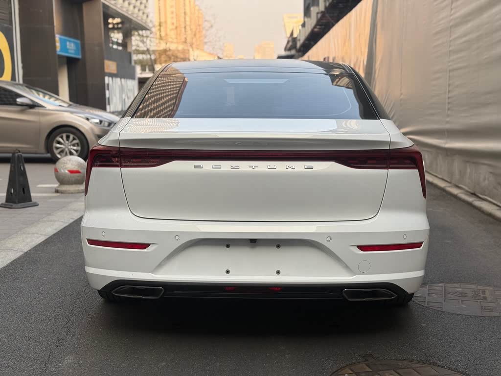 Bestune B70 III 1.5T AT Premium 2022