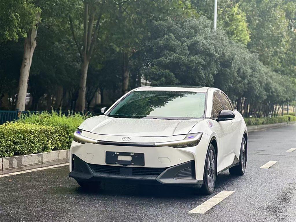 Toyota bZ3 2023 616 km Long Range Pro