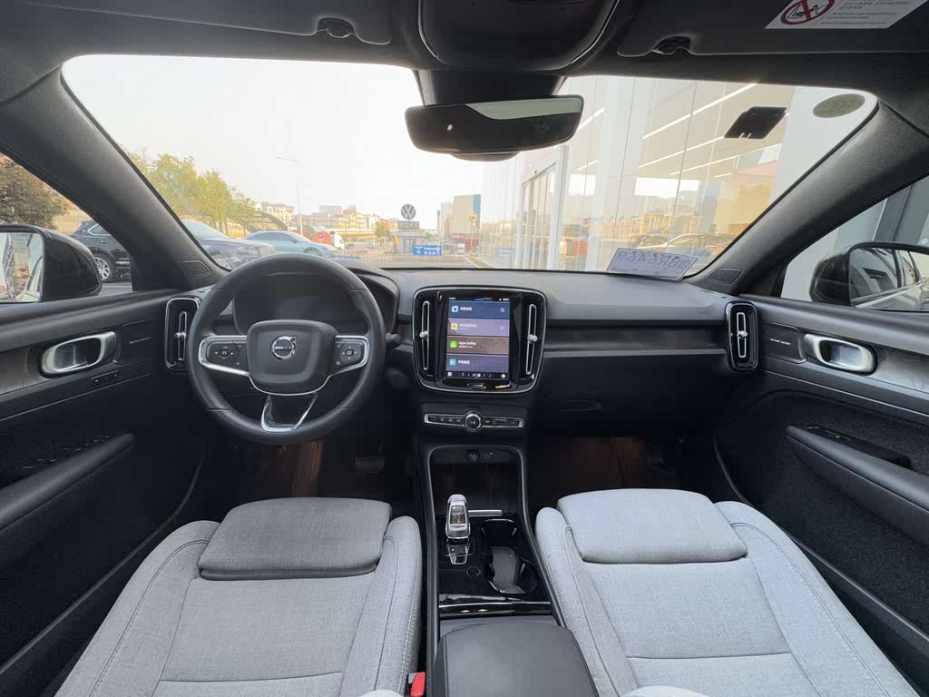 Volvo C40 2023 Long Range Pro