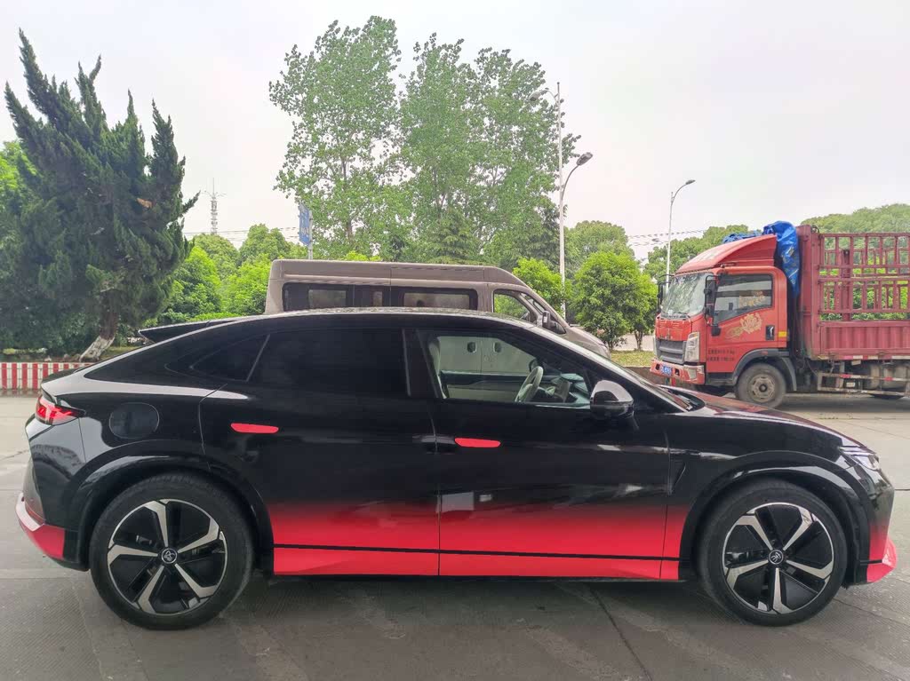 Song L EV 2024 662km Supreme Edition