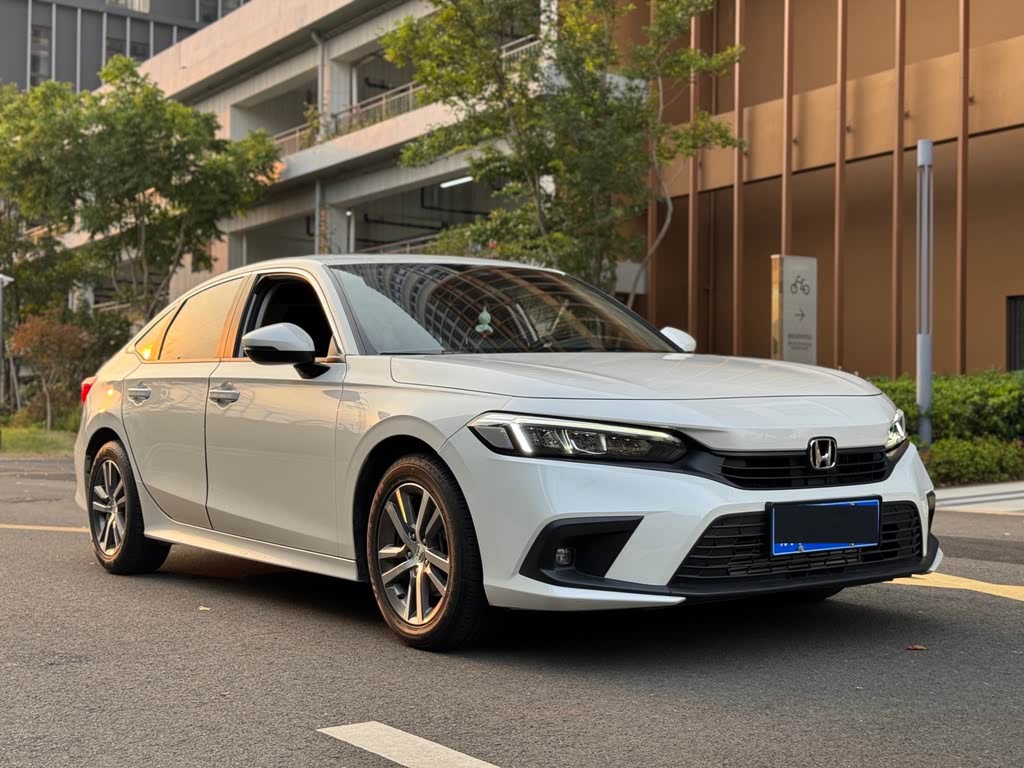 Honda Civic 2022 240TURBO CVT Sport