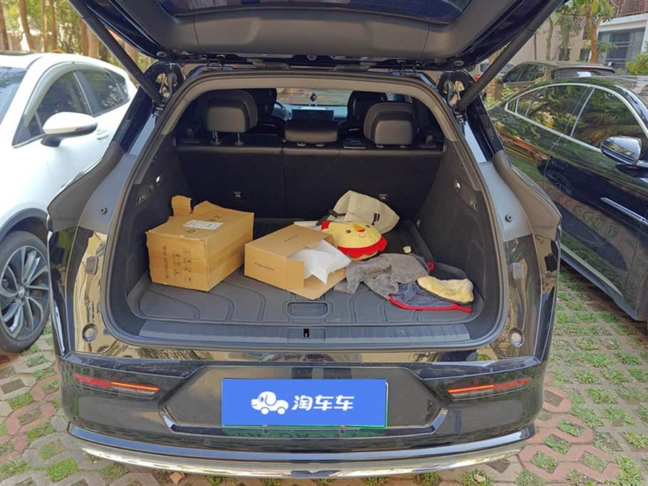 Zeekr 7X 2025 75 kWh RWD Smart Edition