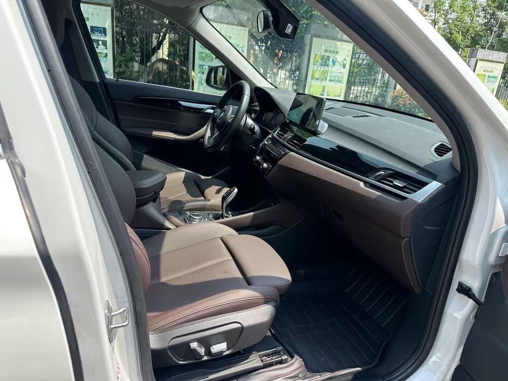 BMW X1 2021 sDrive25Li