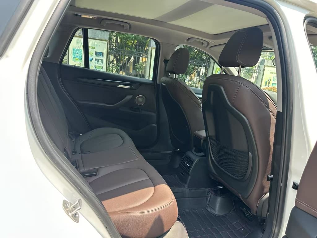 BMW X1 2021 sDrive25Li
