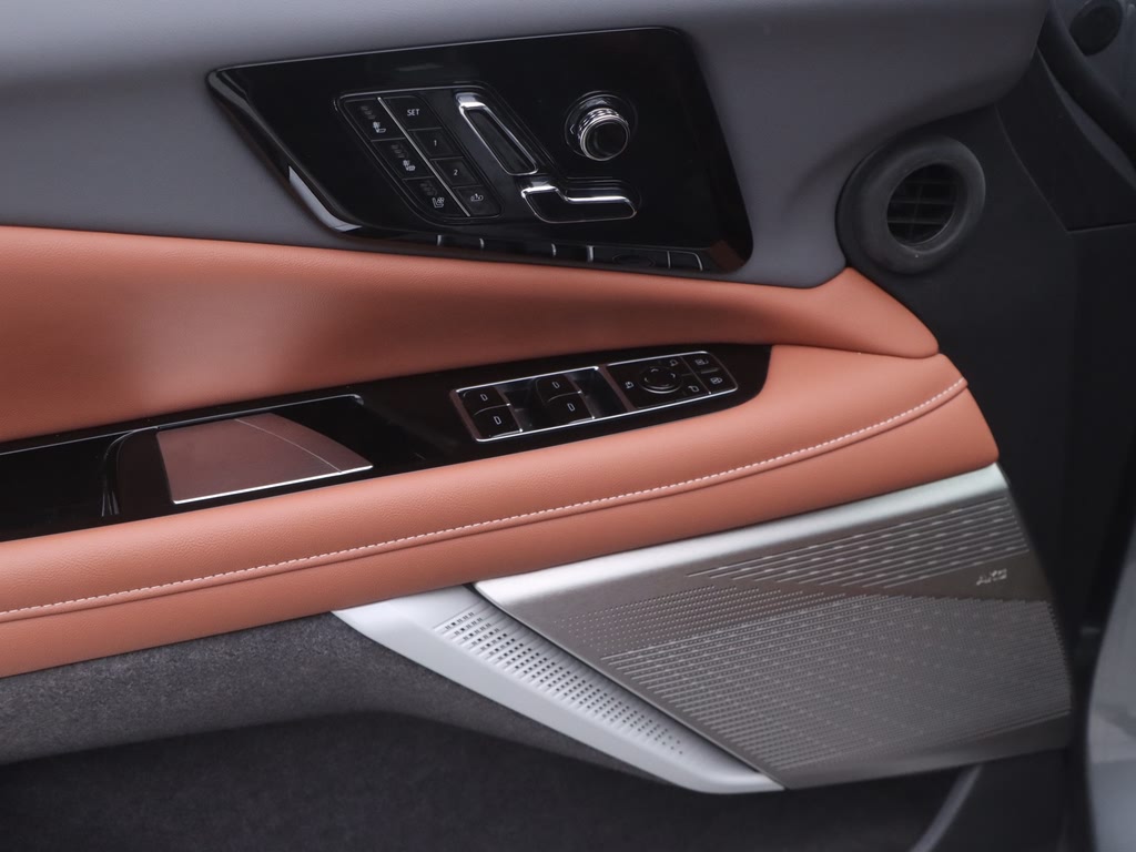 IQ Aoge 2024 Long Range AWD