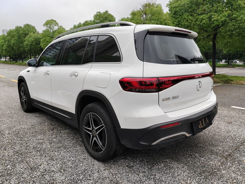 Mercedes-Benz EQB 350 4MATIC First Edition 2022