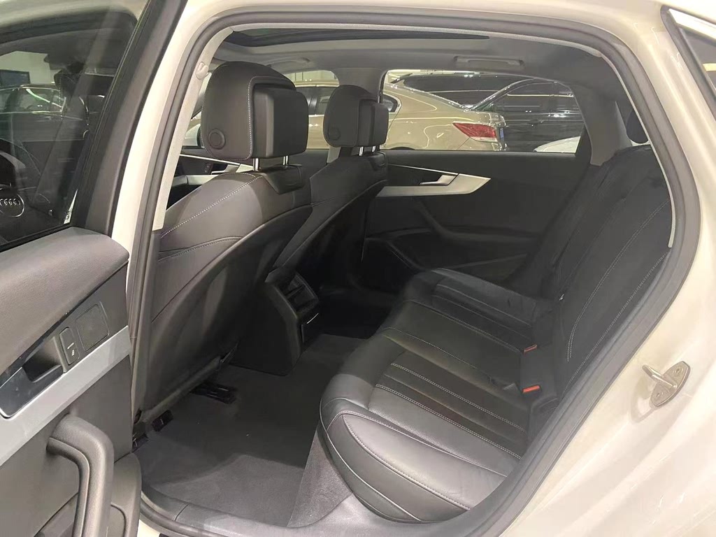 Audi A4L 40 TFSI Dynamic Design 2020