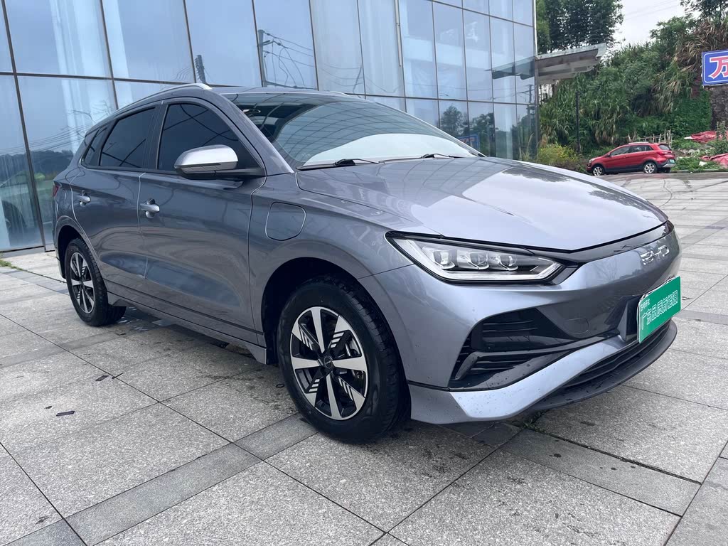 BYD e2 2023 Luxury
