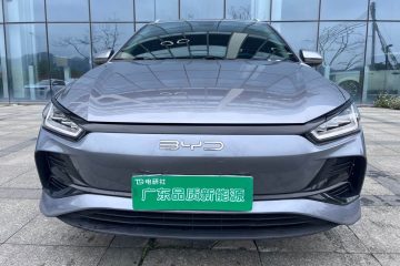 BYD e2 2023 Luxury