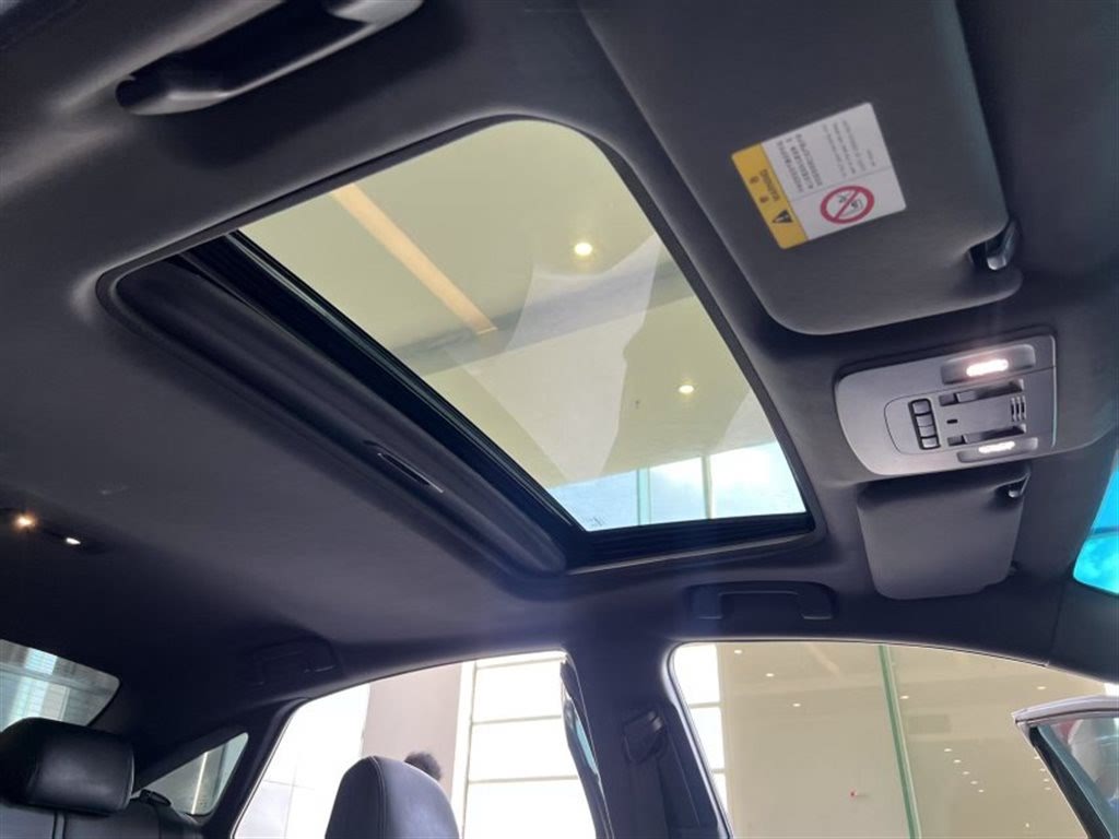 Toyota Avalon 2022 2.0L Comfort