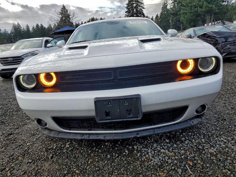 DODGE CHALLENGER SXT 2021