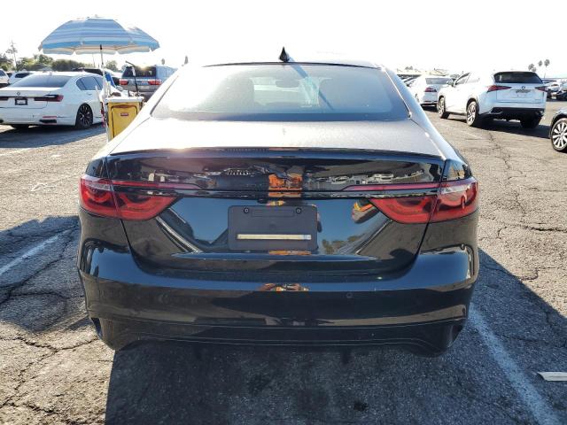 JAGUAR XF R-DYNAMIC SE 2024