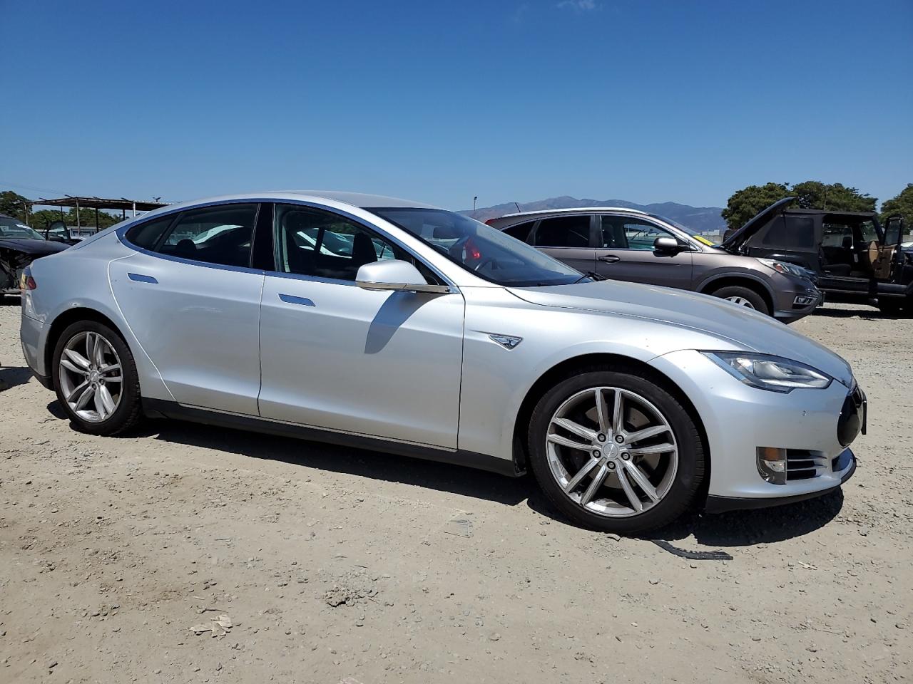 TESLA MODEL S 2014