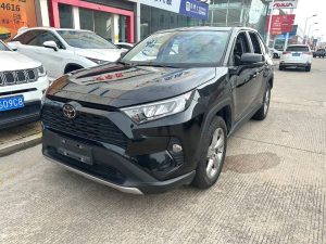 TOYOTA RAV4 2021