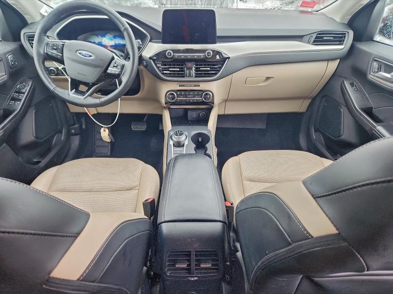 FORD ESCAPE SEL AWD 2021