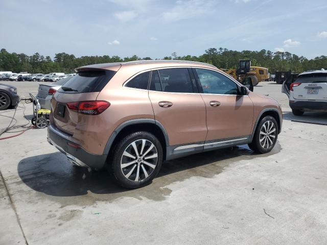 MERCEDES-BENZ GLA 250 2022