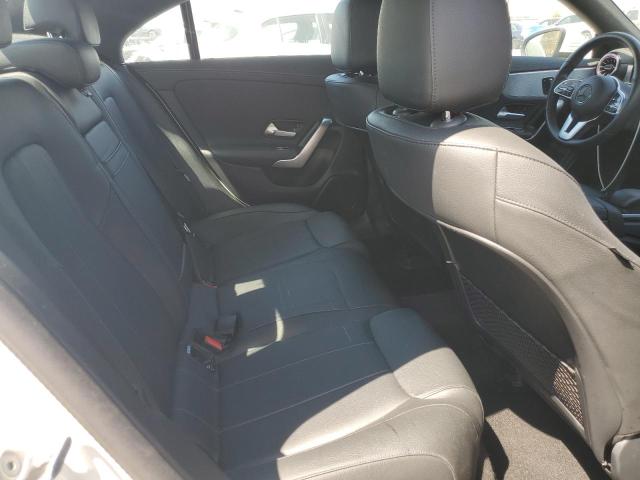 MERCEDES-BENZ CLA 250 2021