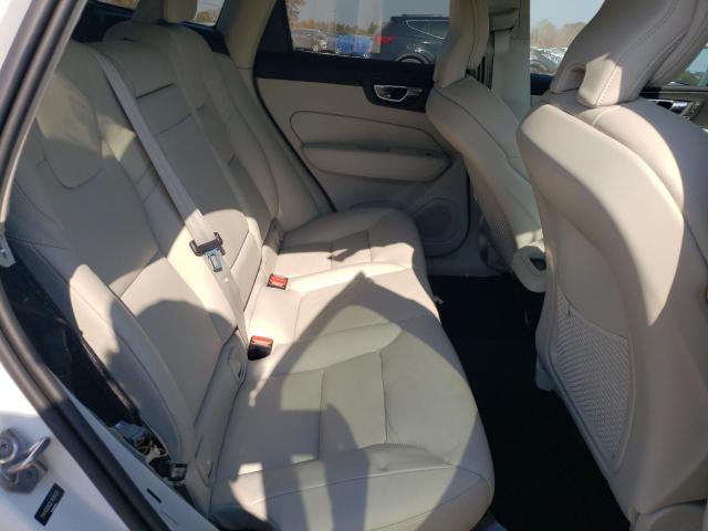 VOLVO XC60 T5 MOMENTUM 2020