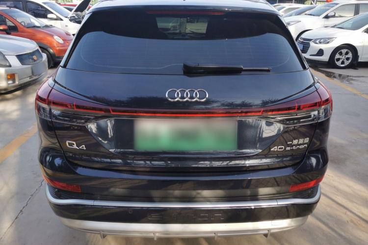 AUDI Q4 E-TRON 2023