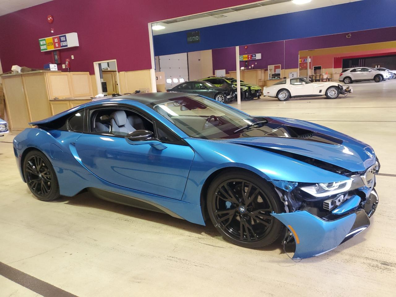 BMW I8 2016