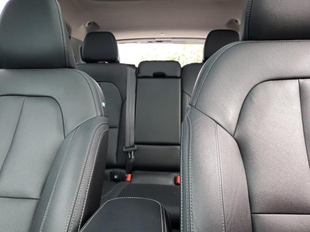 VOLVO XC40 PLUS 2023