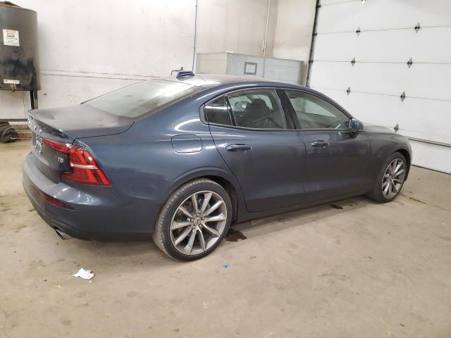 VOLVO S60 T5 MOMENTUM 2021