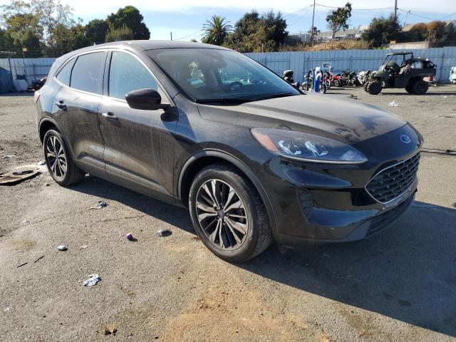 FORD ESCAPE SE 2022