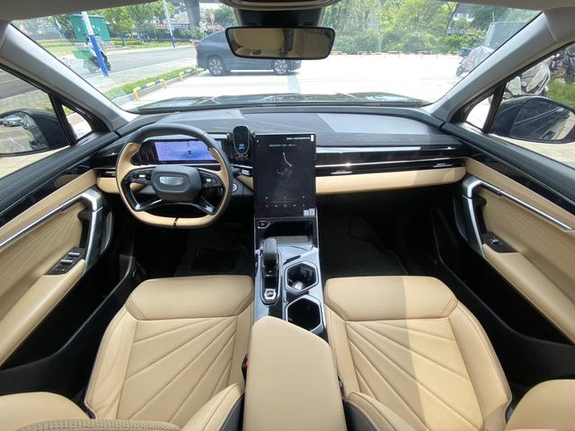 GEELY BOYUE L 2023